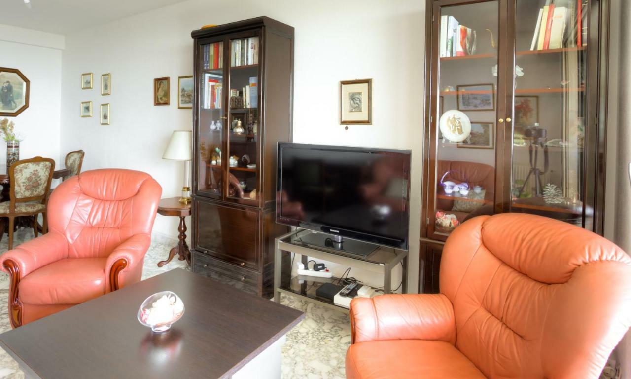 Apartament Confortable 3 Pieces Avec Superbe Vue Mer Nicea Zewnętrze zdjęcie